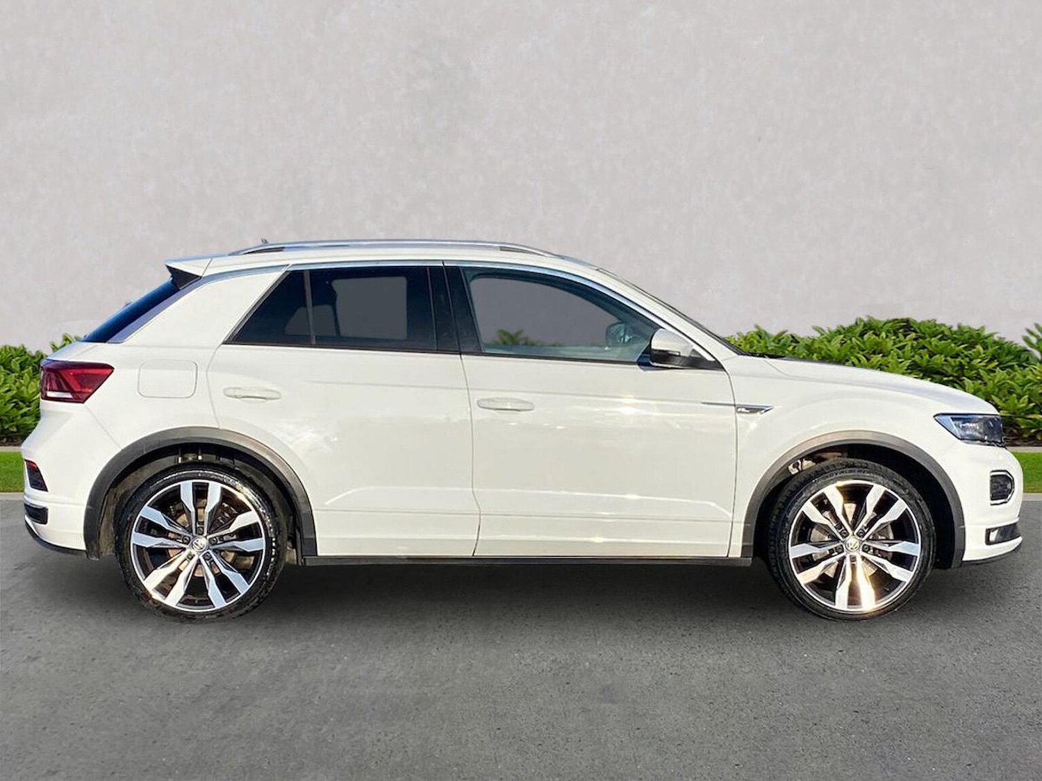 Used Volkswagen T-Roc 2019 for sale - 76821698: Photo 3