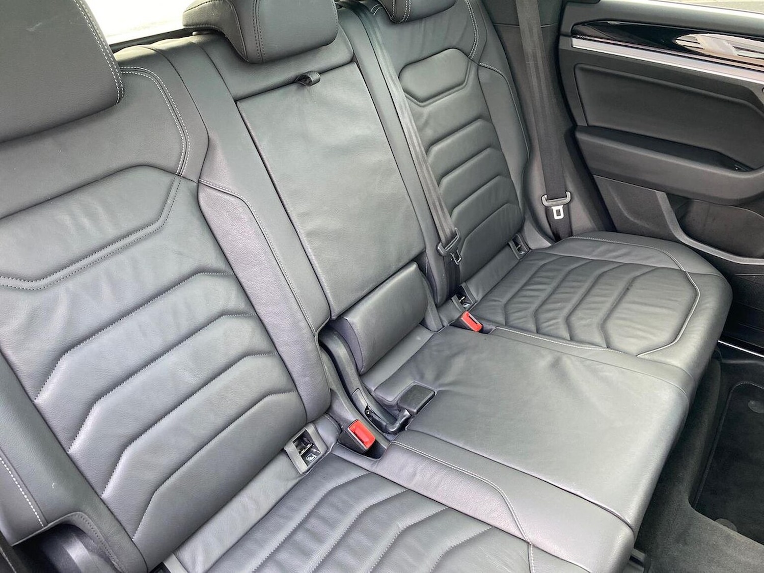 Used Volkswagen Touareg 2023 for sale - 76187050: Photo 16