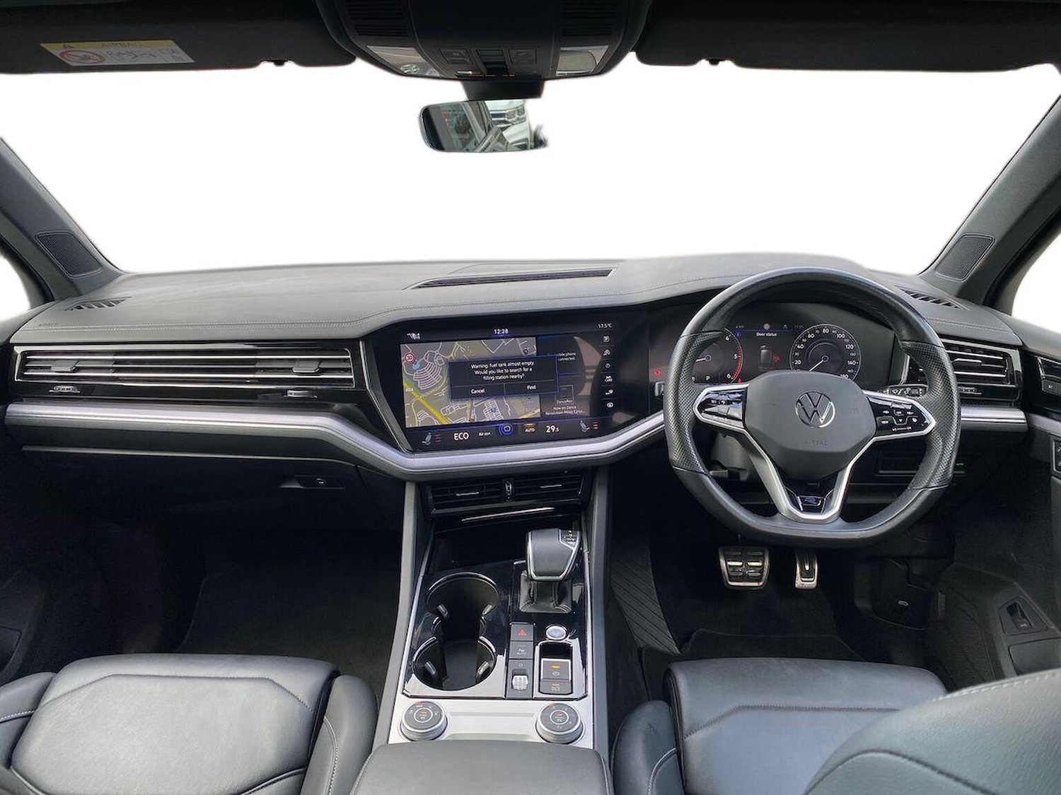 Used Volkswagen Touareg 2023 for sale - 76187050: Photo 8