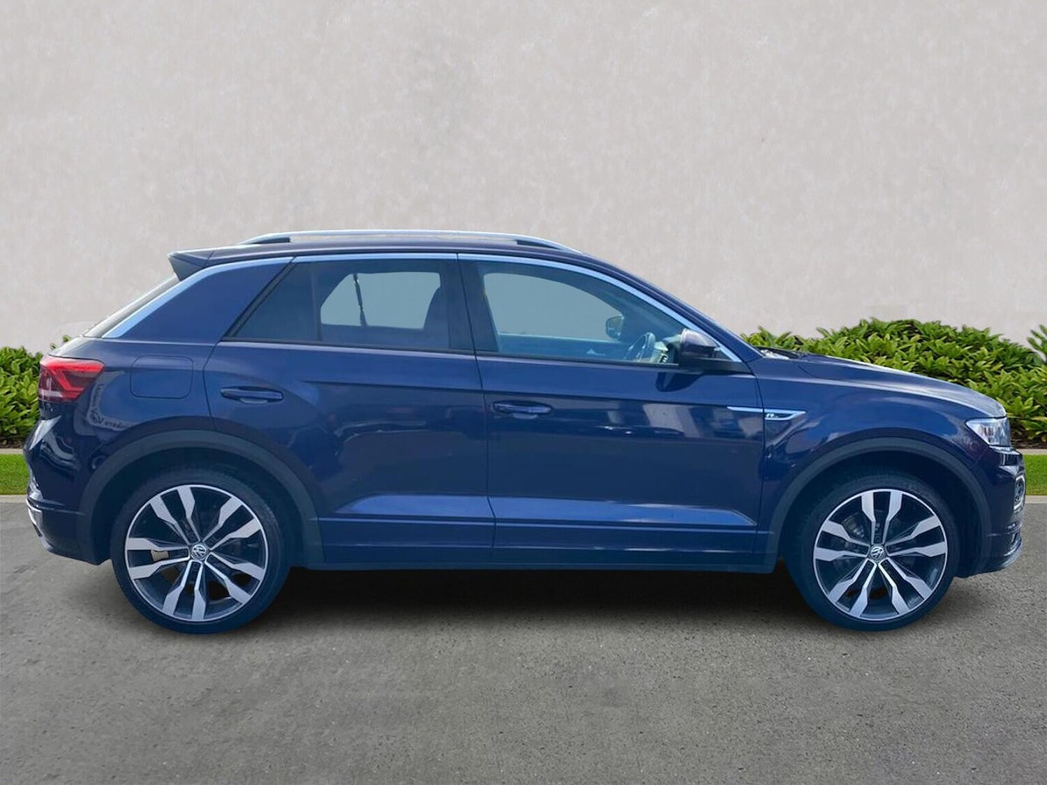 Used Volkswagen T-Roc 2018 for sale - 76281211: Photo 3