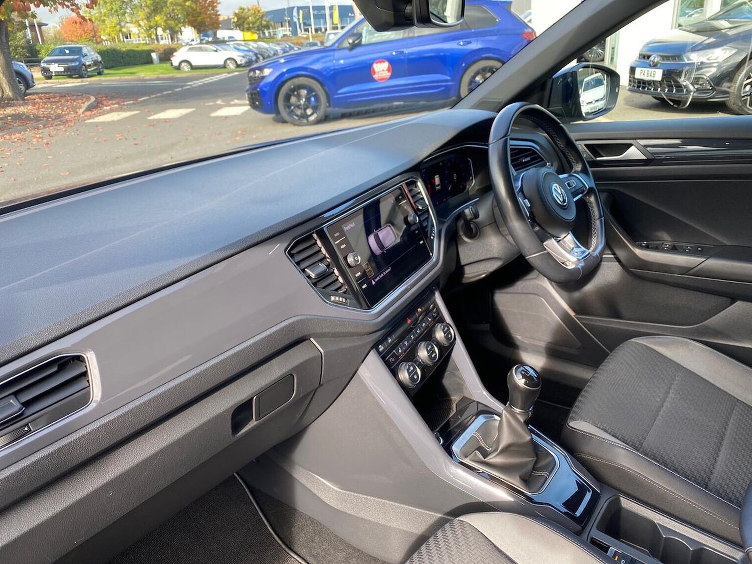 Used Volkswagen T-Roc 2018 for sale - 76281211: Photo 7