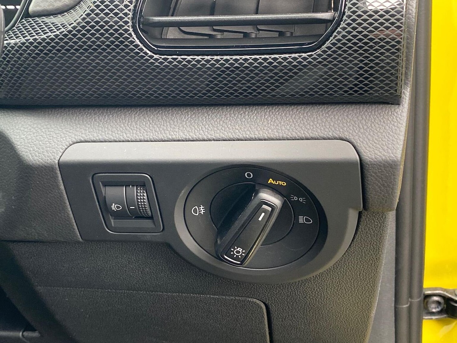 Used Volkswagen T-Cross 2025 for sale - 76243209: Photo 22