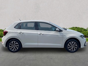 Used Volkswagen Polo 2023 for sale - 79314952: Photo