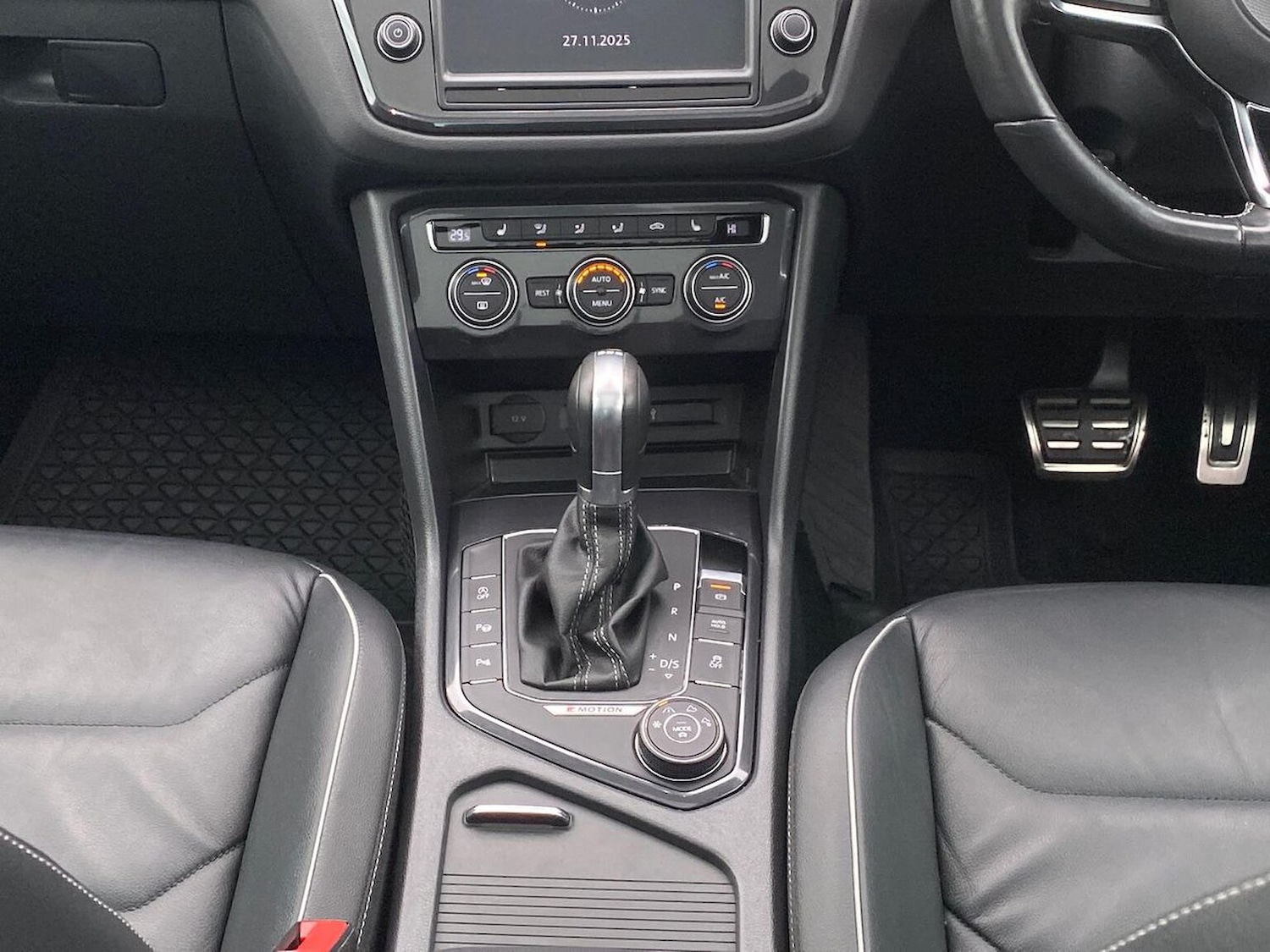 Used Volkswagen Tiguan 2017 for sale - 76725860: Photo 13