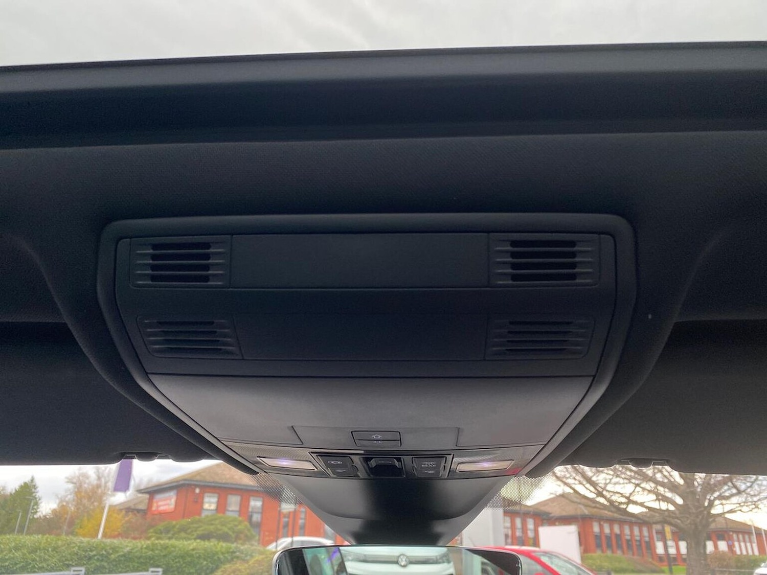 Used Volkswagen Tiguan 2017 for sale - 76725860: Photo 14