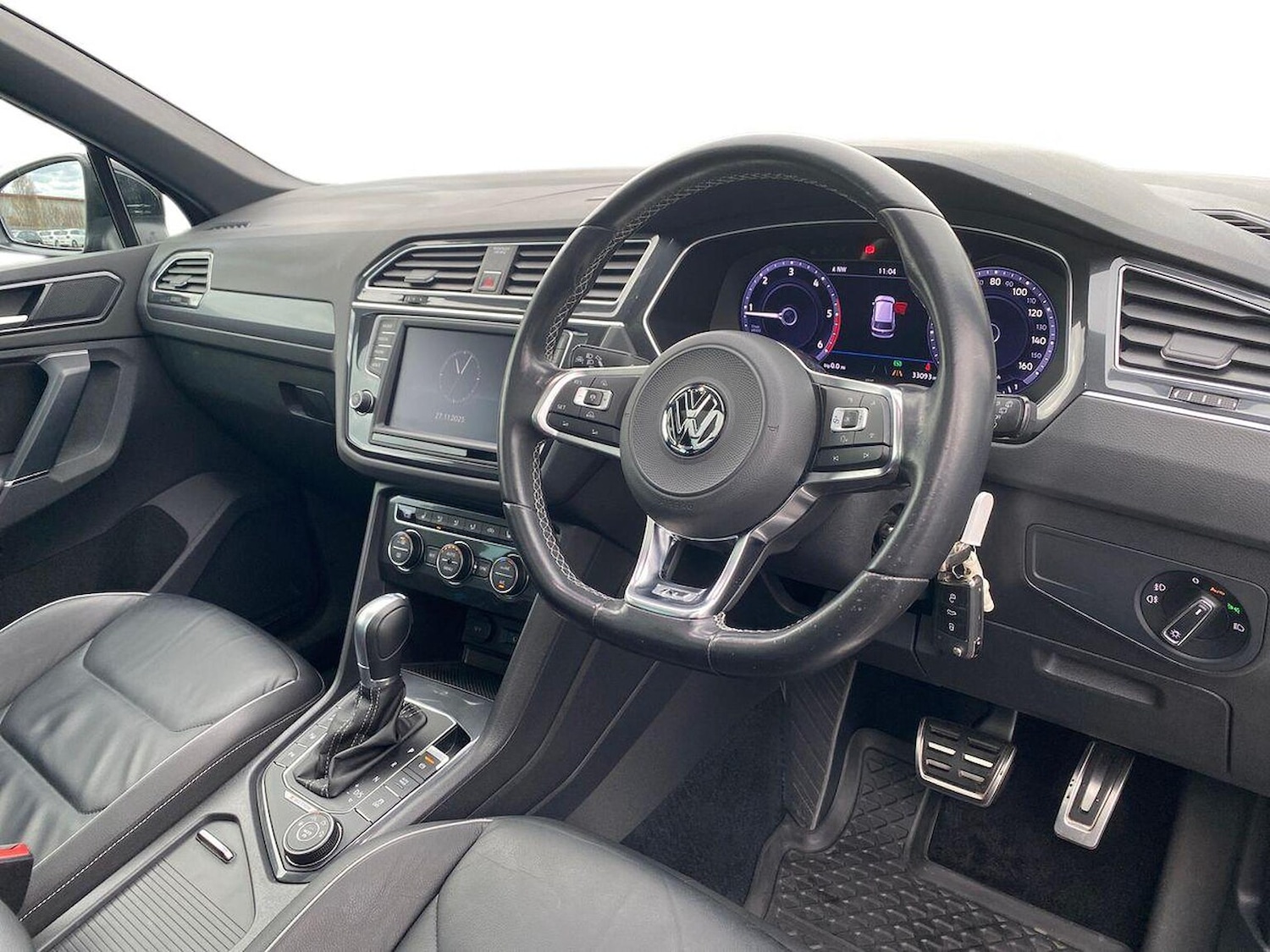 Used Volkswagen Tiguan 2017 for sale - 76725860: Photo 15