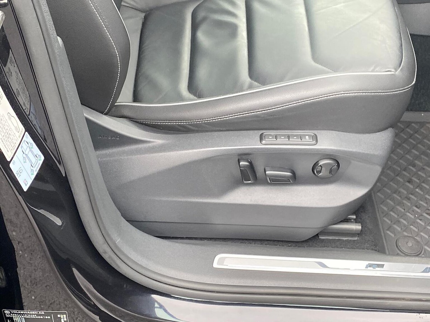 Used Volkswagen Tiguan 2017 for sale - 76725860: Photo 29