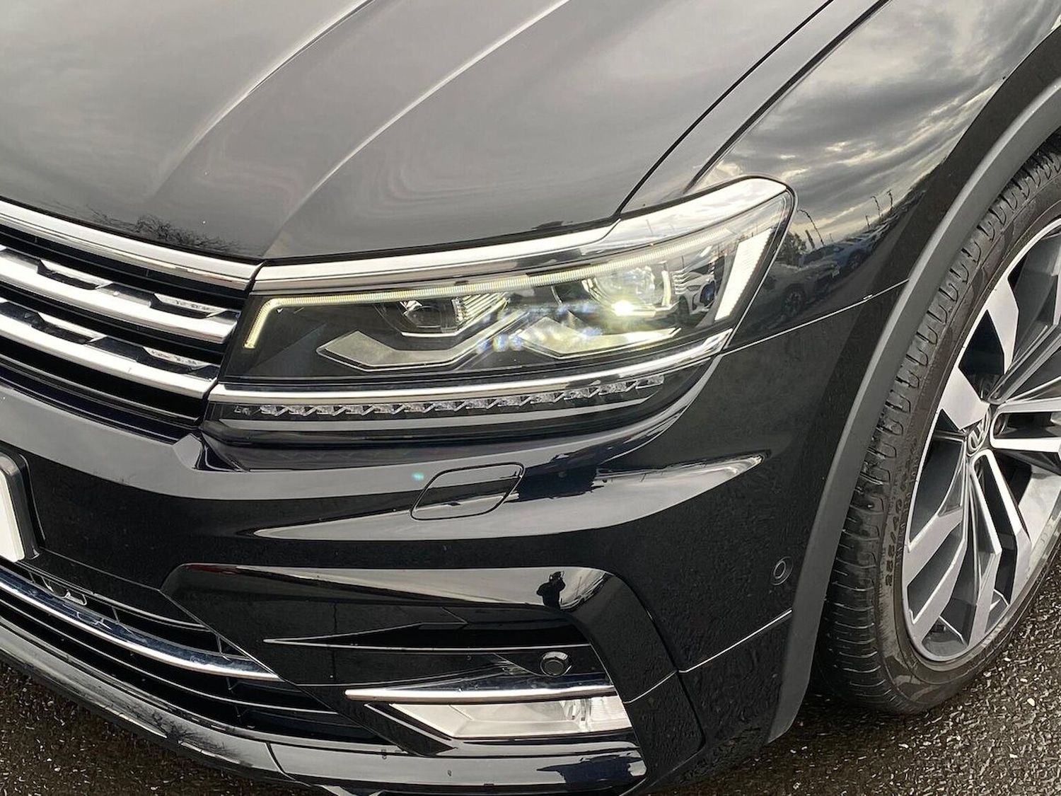 Used Volkswagen Tiguan 2017 for sale - 76725860: Photo 33