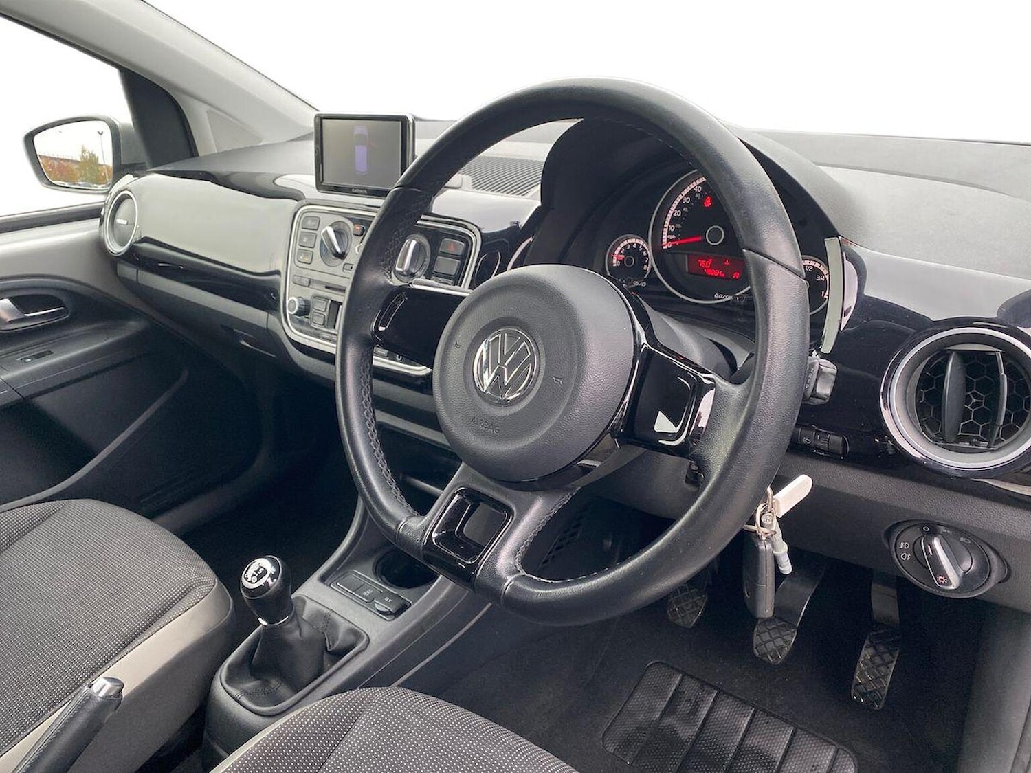 Used Volkswagen up! 2015 for sale - 76324542: Photo 15