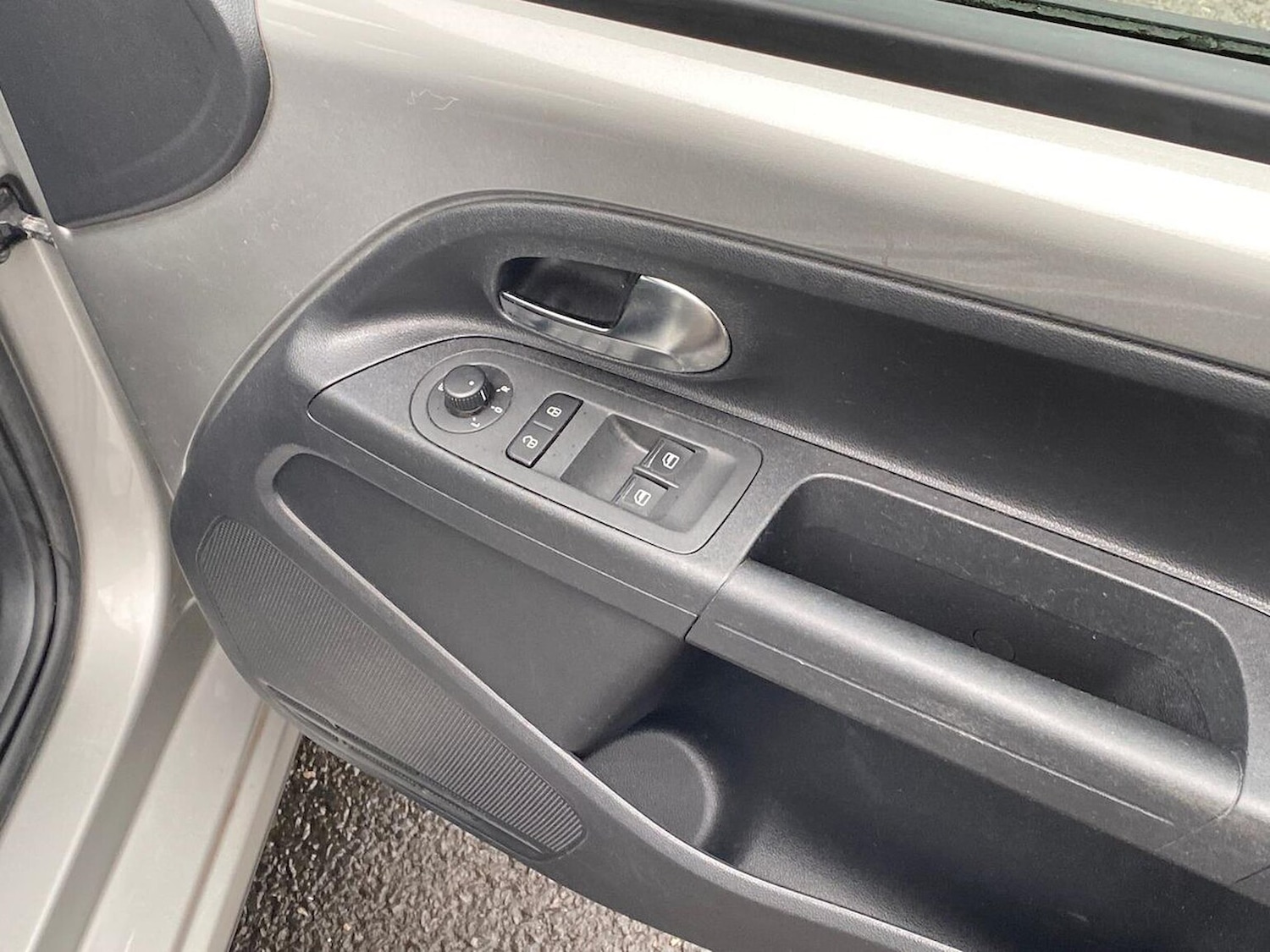 Used Volkswagen up! 2015 for sale - 76324542: Photo 21