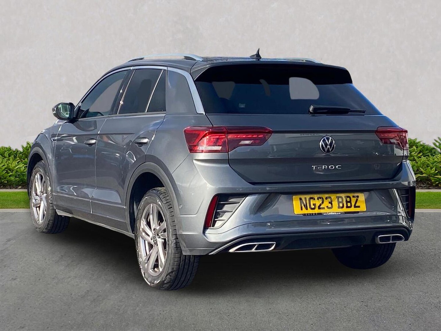 Used Volkswagen T-Roc 2023 for sale - 76439764: Photo 2