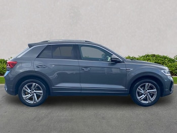 Used Volkswagen T-Roc 2023 for sale - 76439764: Photo