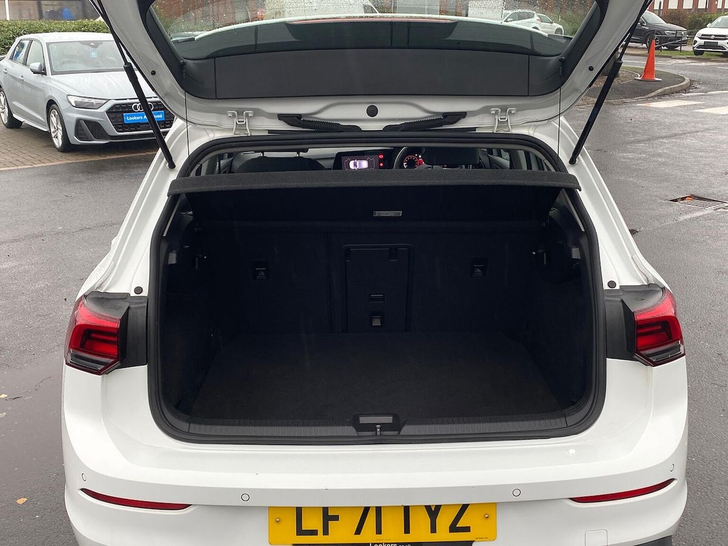 Used Volkswagen Golf 2021 for sale - 76785232: Photo 17