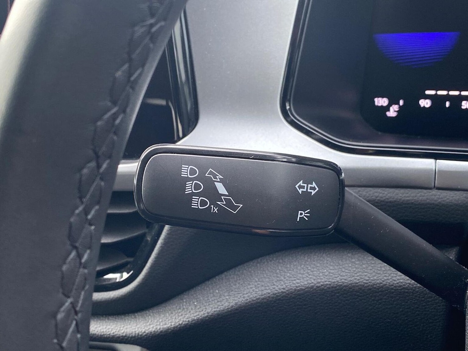 Used Volkswagen T-Roc 2024 for sale - 76471041: Photo 27