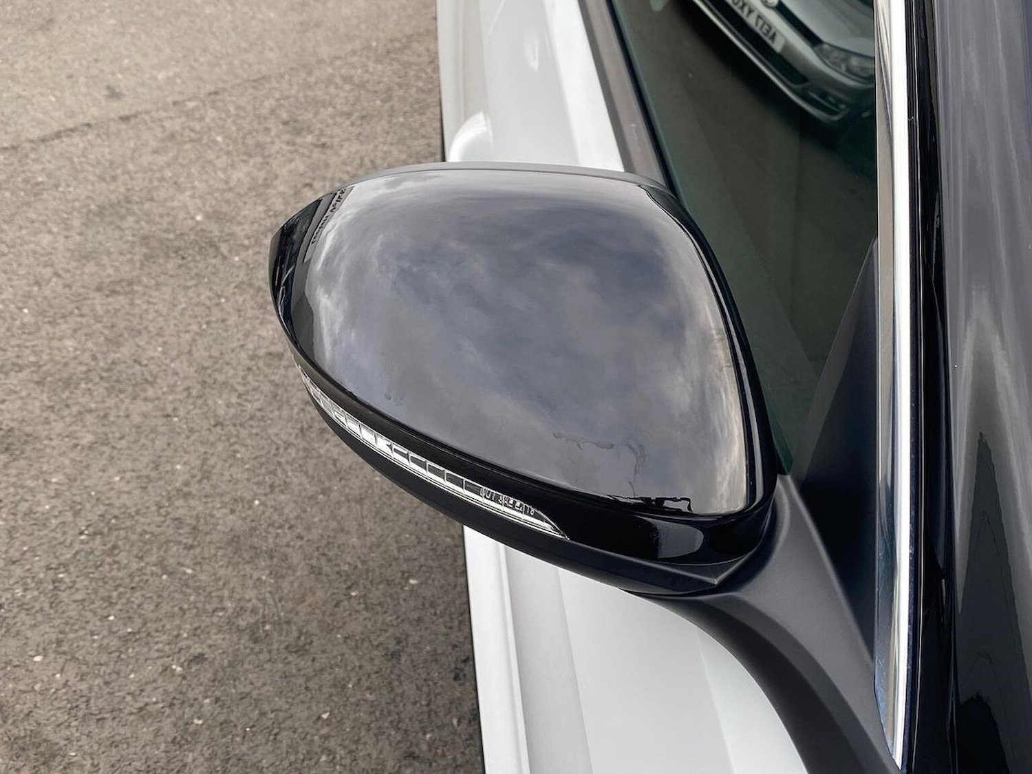 Used Volkswagen T-Roc 2024 for sale - 76471041: Photo 36