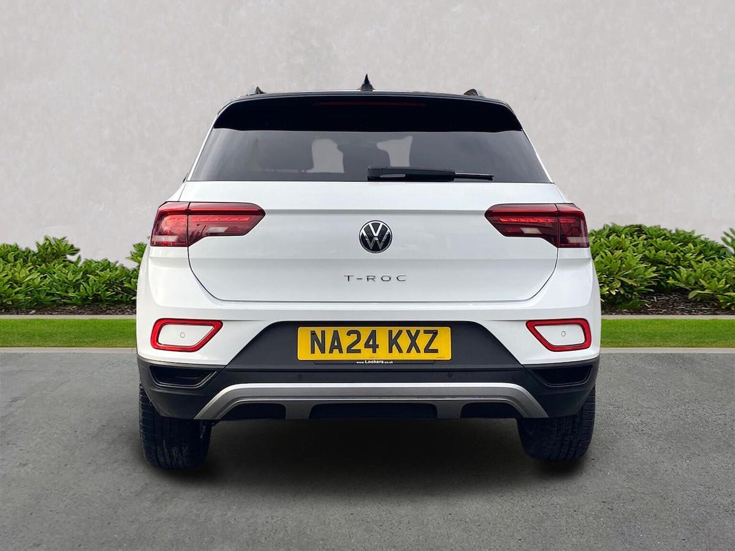Used Volkswagen T-Roc 2024 for sale - 76471041: Photo 4