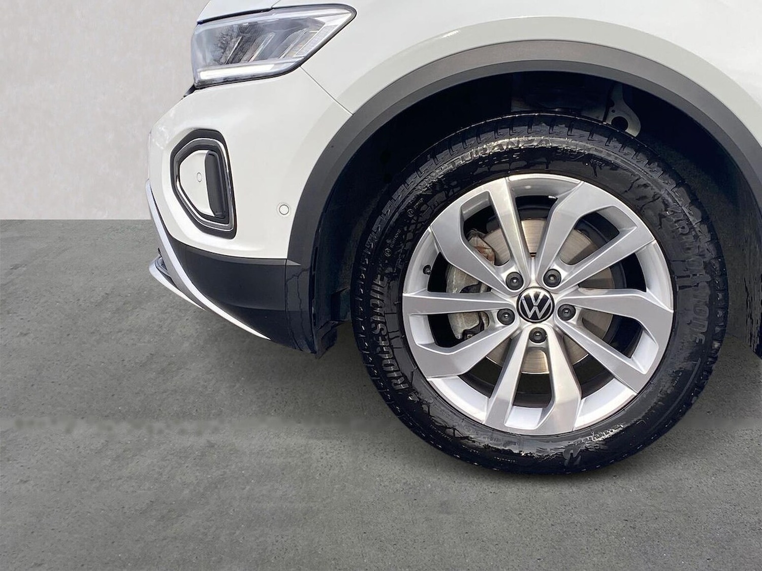 Used Volkswagen T-Roc 2024 for sale - 76471041: Photo 6