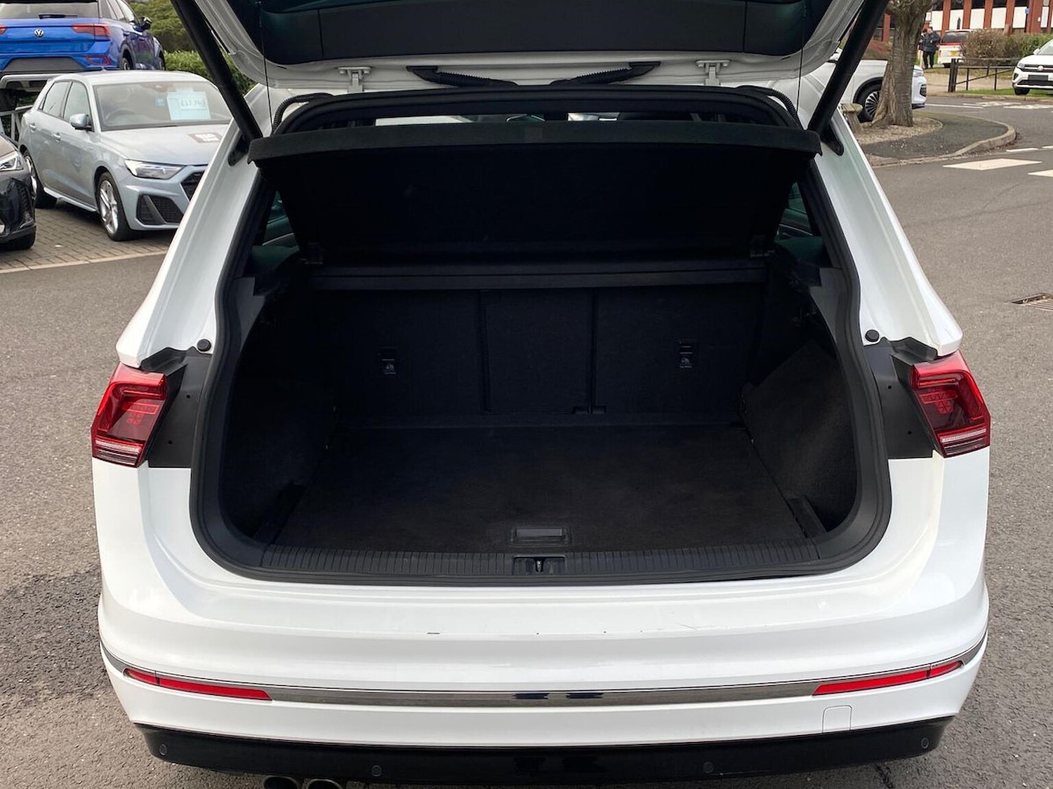 Used Volkswagen Tiguan 2019 for sale - 77062265: Photo 19