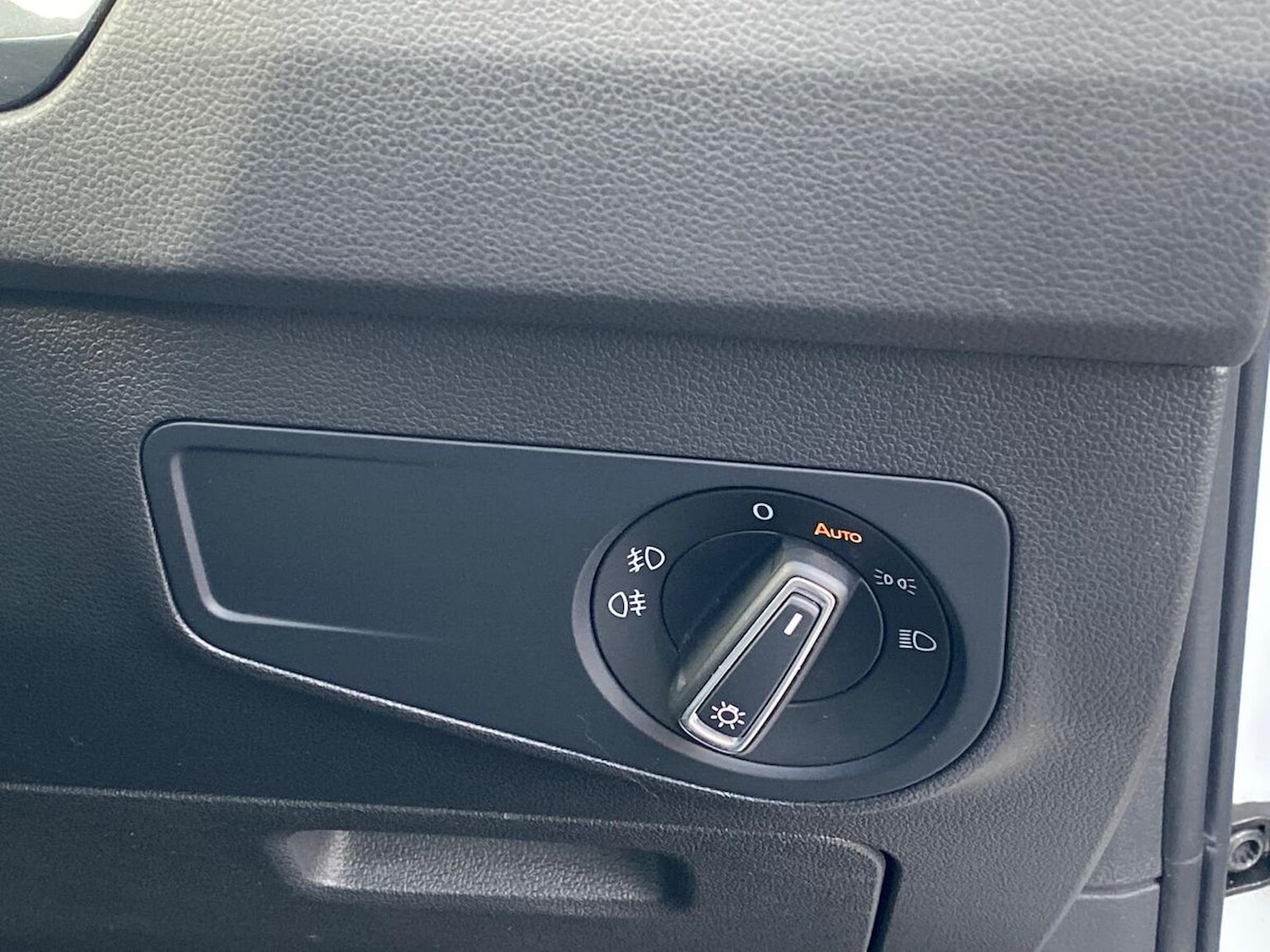 Used Volkswagen Tiguan 2019 for sale - 77062265: Photo 24