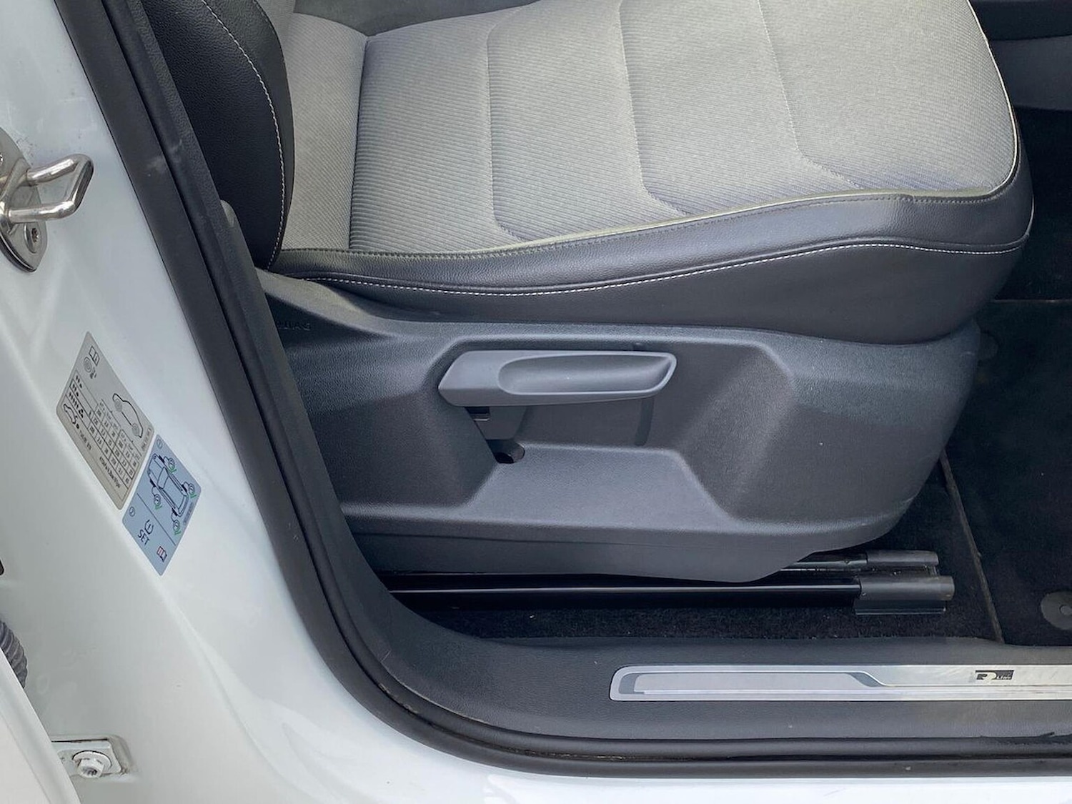 Used Volkswagen Tiguan 2019 for sale - 77062265: Photo 31