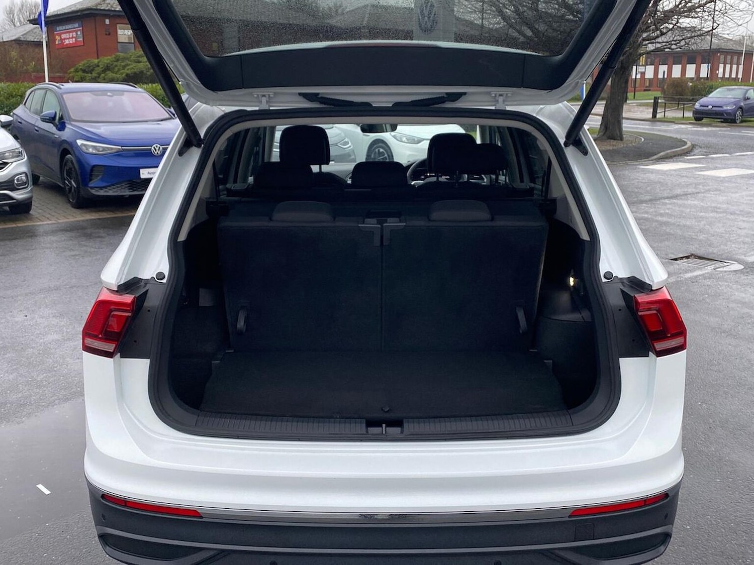 Used Volkswagen Tiguan Allspace 2024 for sale - 77888626: Photo 17