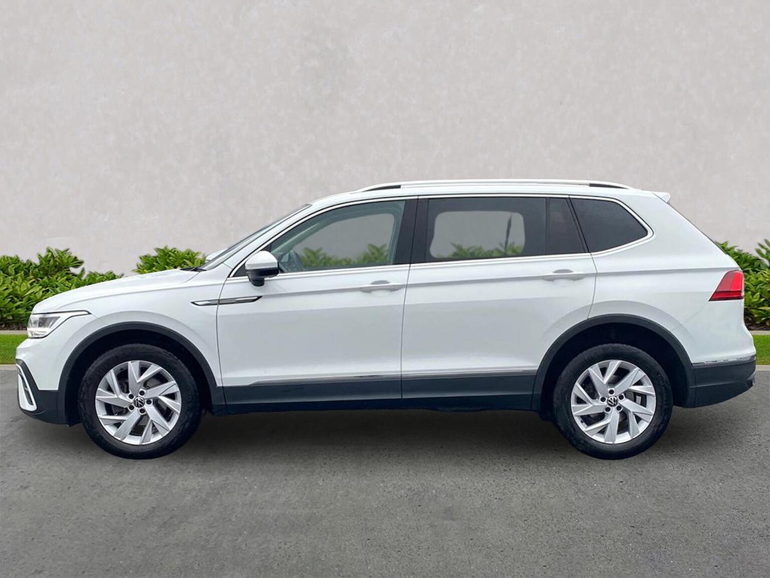 Used Volkswagen Tiguan Allspace 2024 for sale - 77888626: Photo 19