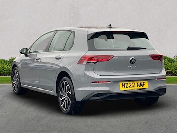 Used Volkswagen Golf 2022 for sale - 76165012: Photo 2