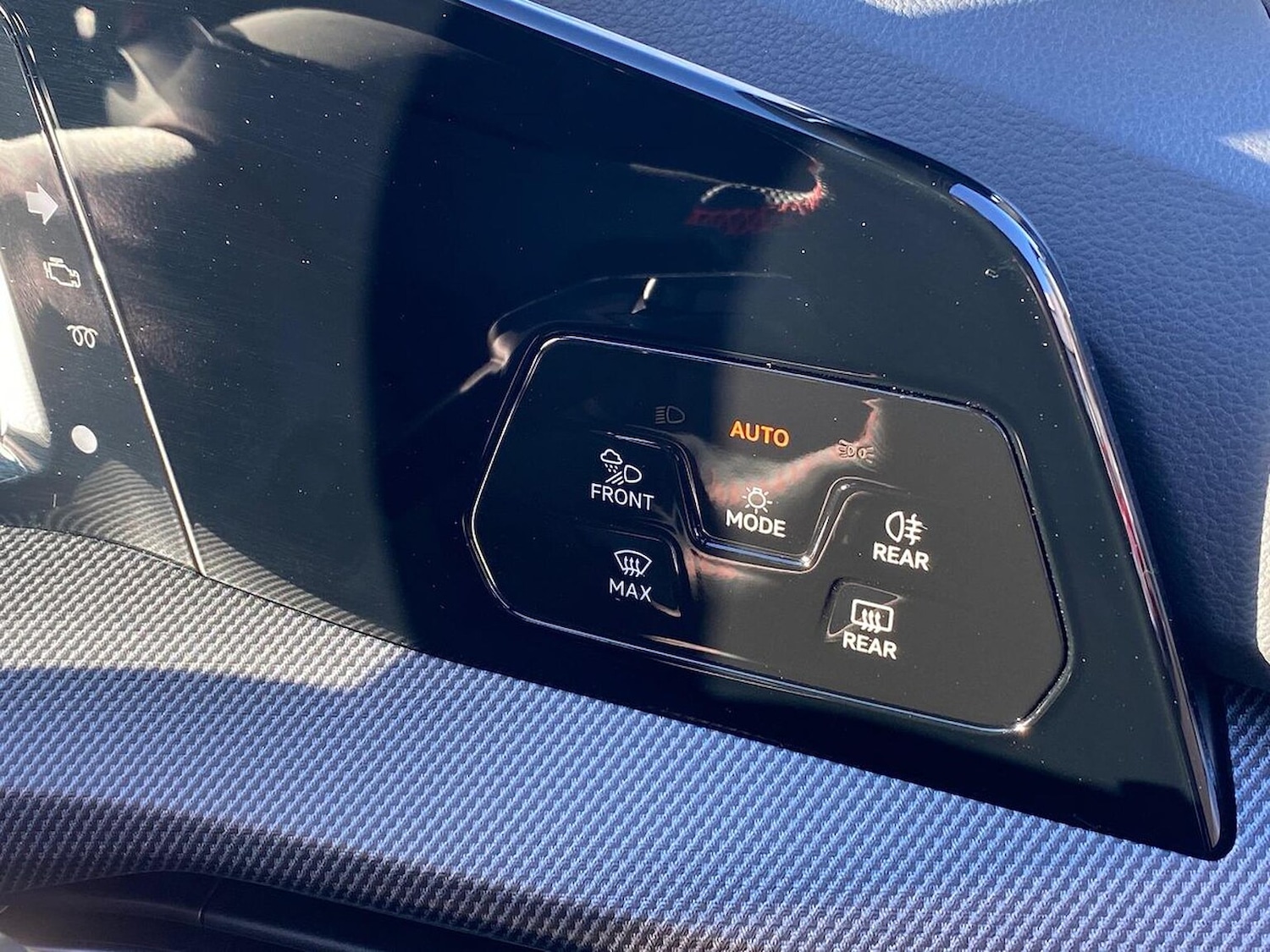 Used Volkswagen Golf 2025 for sale - 76951220: Photo 22