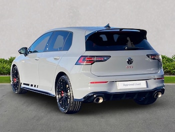 Used Volkswagen Golf 2025 for sale - 76951220: Photo