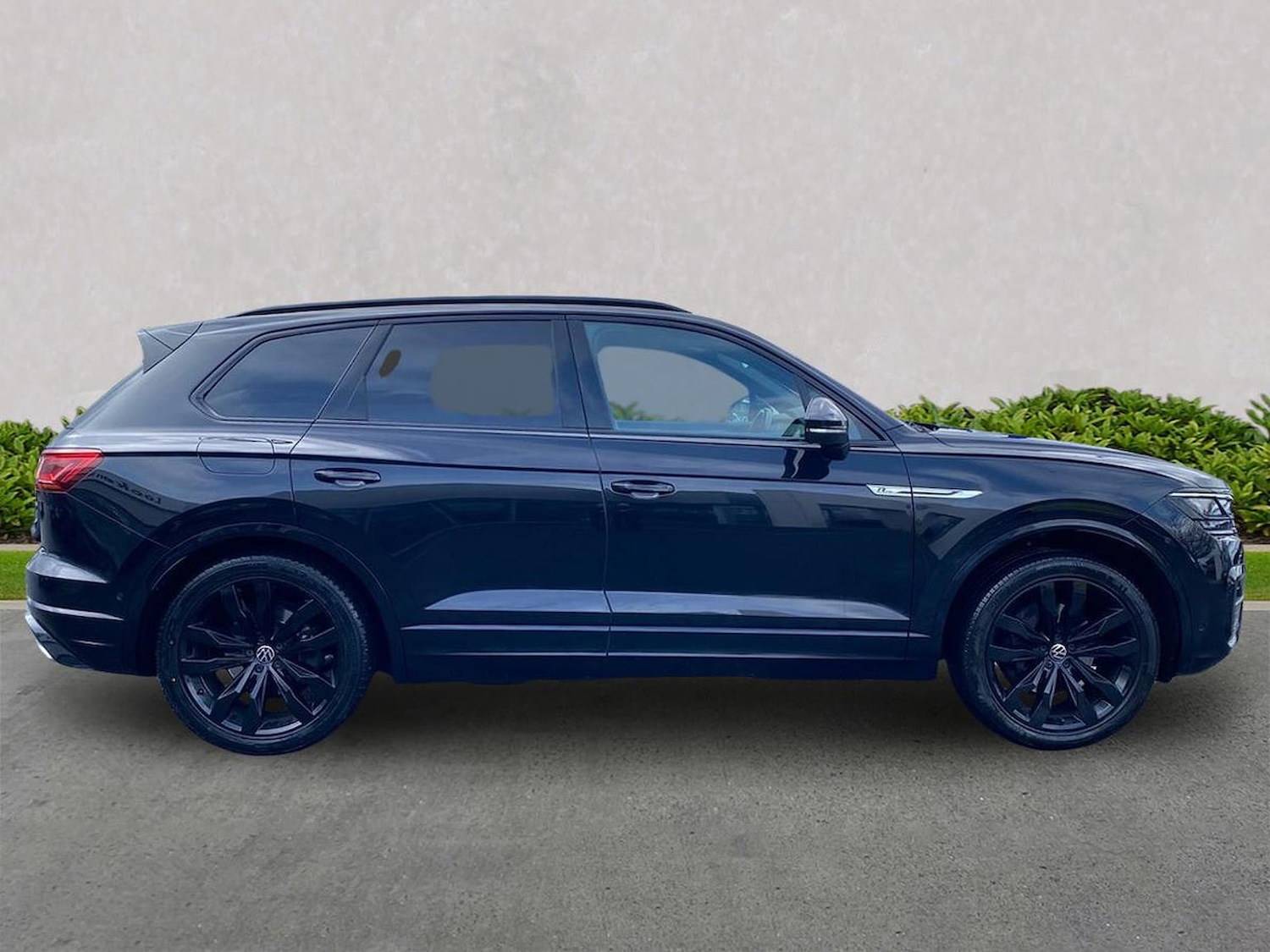 Used Volkswagen Touareg 2021 for sale - 78195234: Photo 3