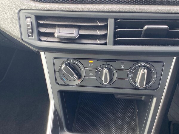 Used Volkswagen Polo 2023 for sale - 76220459: Photo 12
