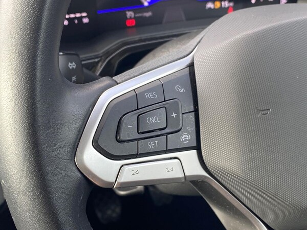 Used Volkswagen Polo 2023 for sale - 76220459: Photo 24