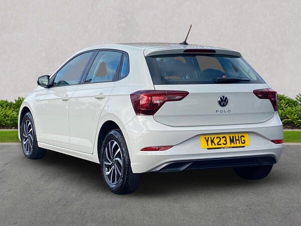 Used Volkswagen Polo 2023 for sale - 76220459: Photo 2