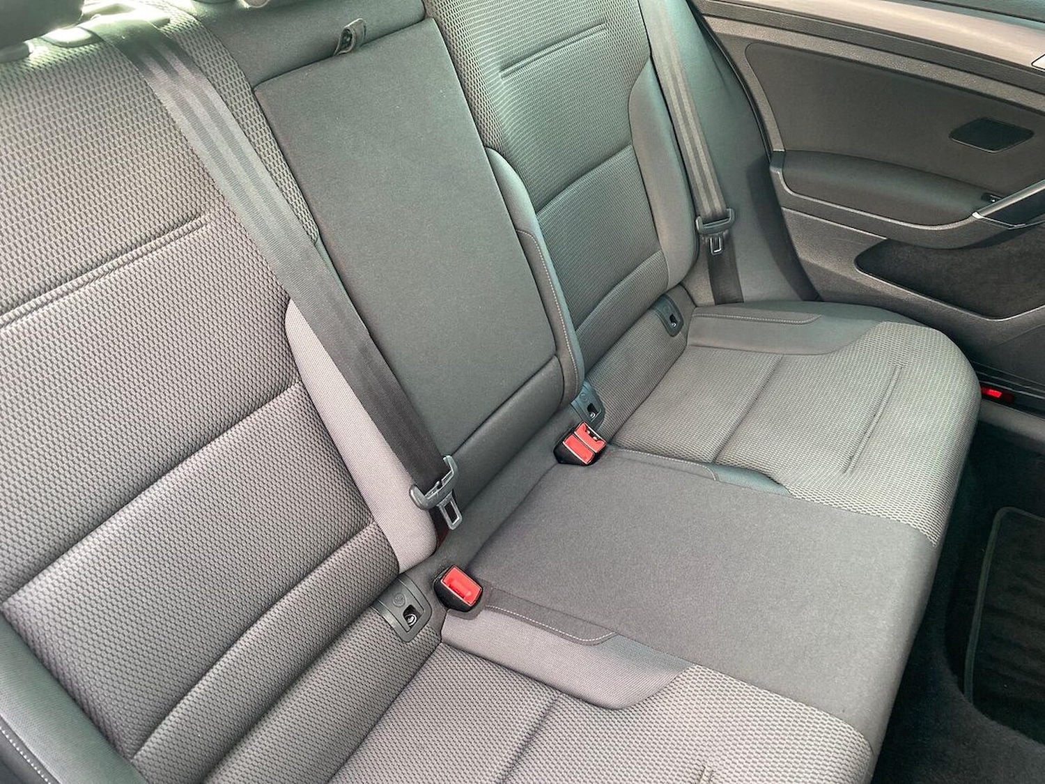 Used Volkswagen Golf 2019 for sale - 76464708: Photo 16