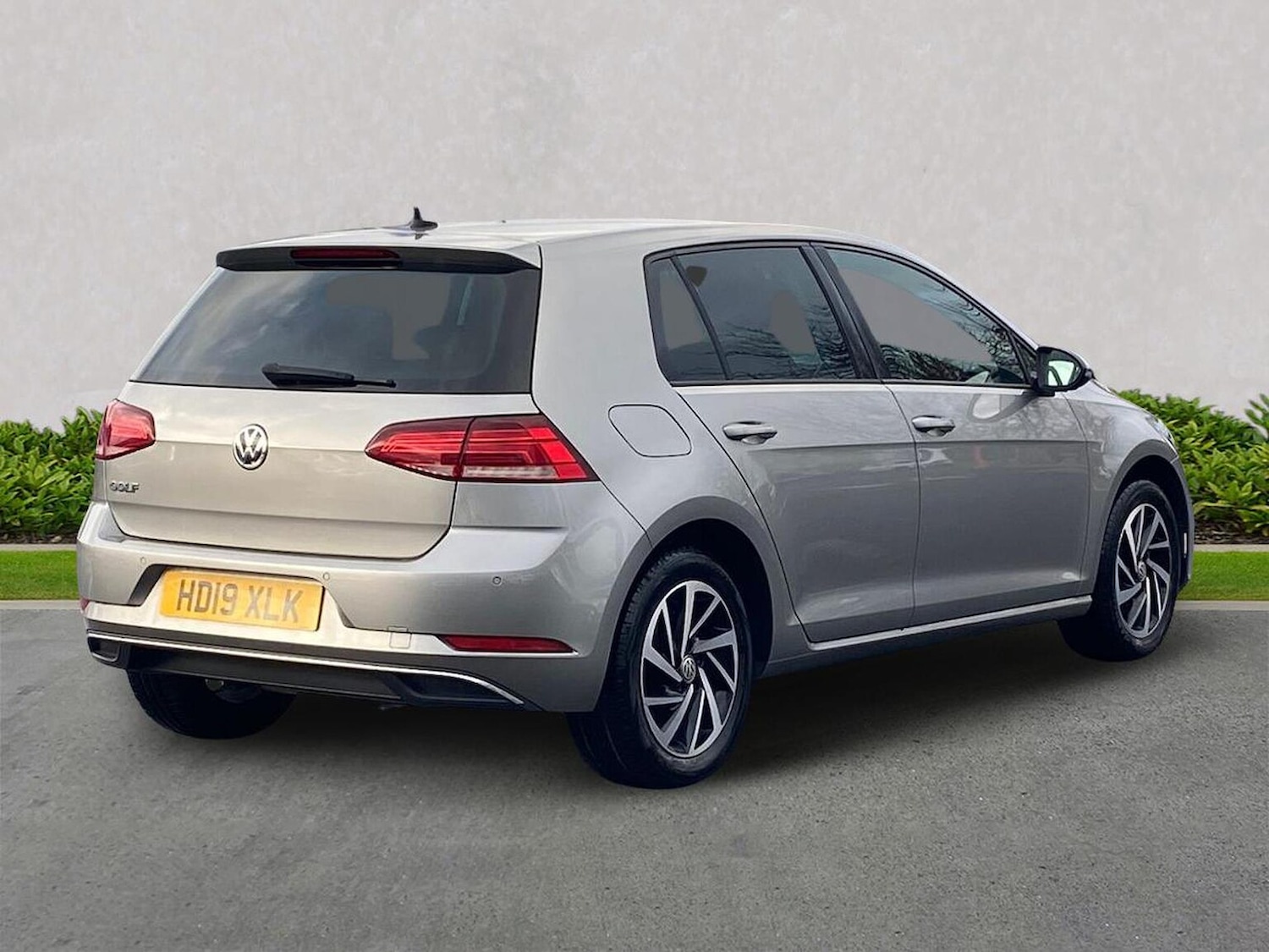 Used Volkswagen Golf 2019 for sale - 76464708: Photo 18
