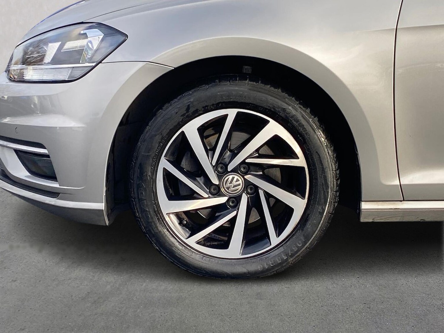 Used Volkswagen Golf 2019 for sale - 76464708: Photo 6