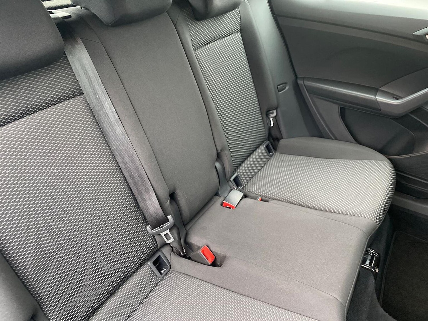 Used Volkswagen T-Cross 2019 for sale - 76682613: Photo 16