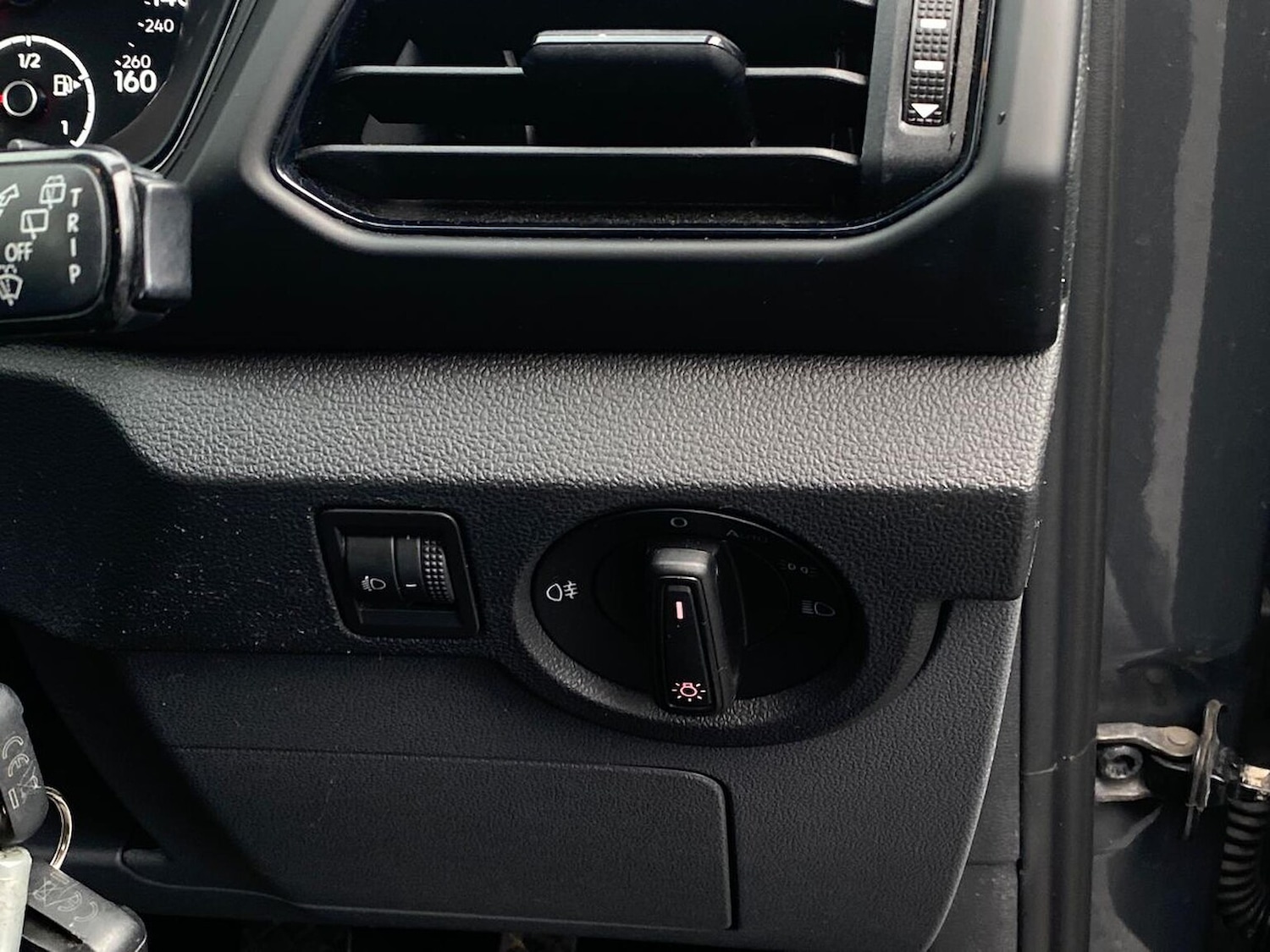 Used Volkswagen T-Cross 2019 for sale - 76682613: Photo 22