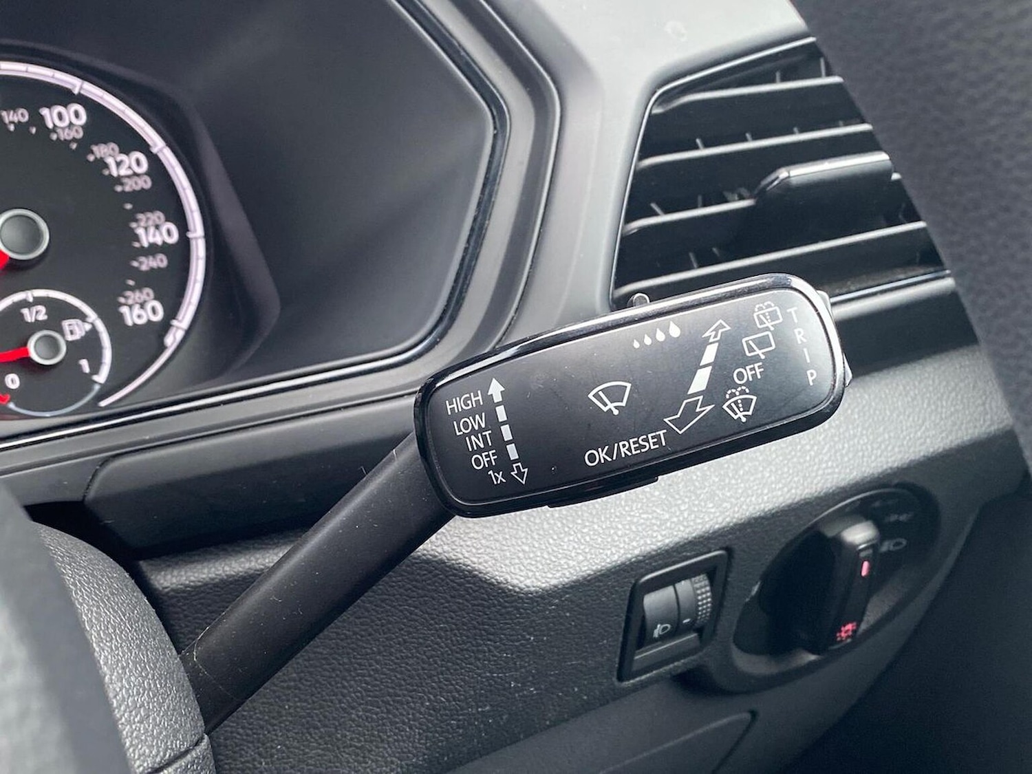 Used Volkswagen T-Cross 2019 for sale - 76682613: Photo 23