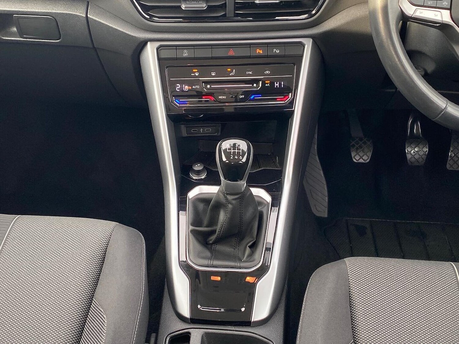 Used Volkswagen T-Roc 2022 for sale - 77488097: Photo 13