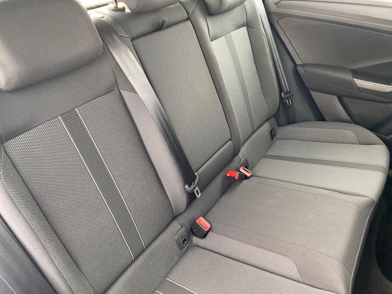 Used Volkswagen T-Roc 2022 for sale - 77488097: Photo 16