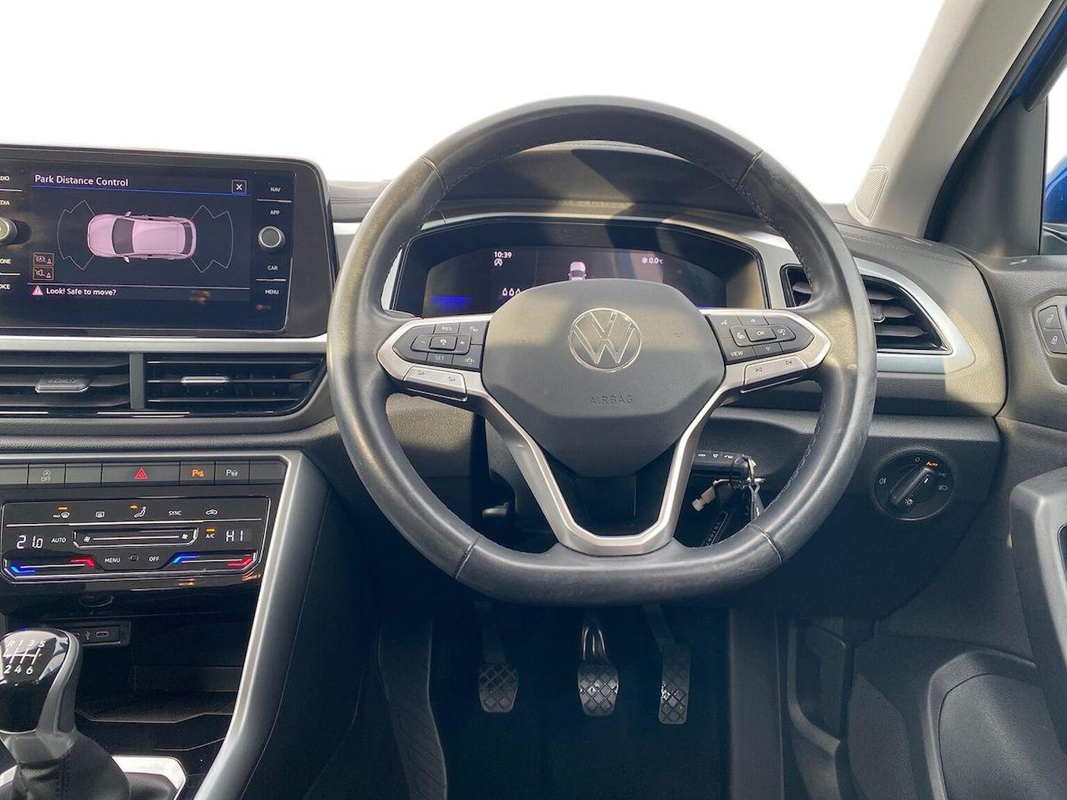 Used Volkswagen T-Roc 2022 for sale - 77488097: Photo 9