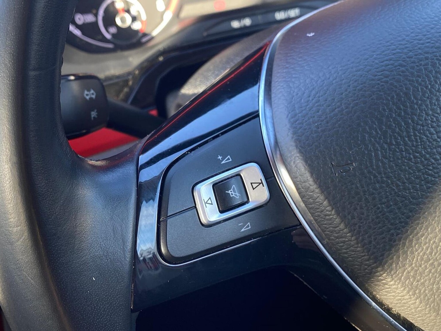 Used Volkswagen Polo 2018 for sale - 76699511: Photo 24