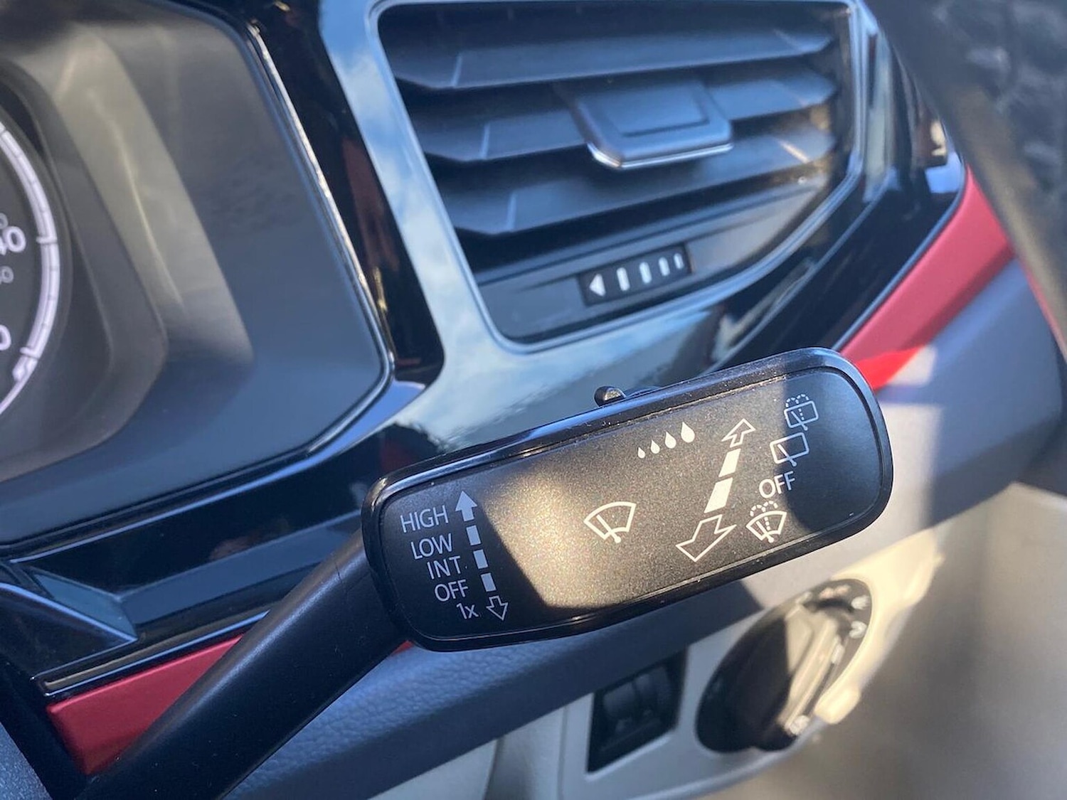 Used Volkswagen Polo 2018 for sale - 76699511: Photo 25