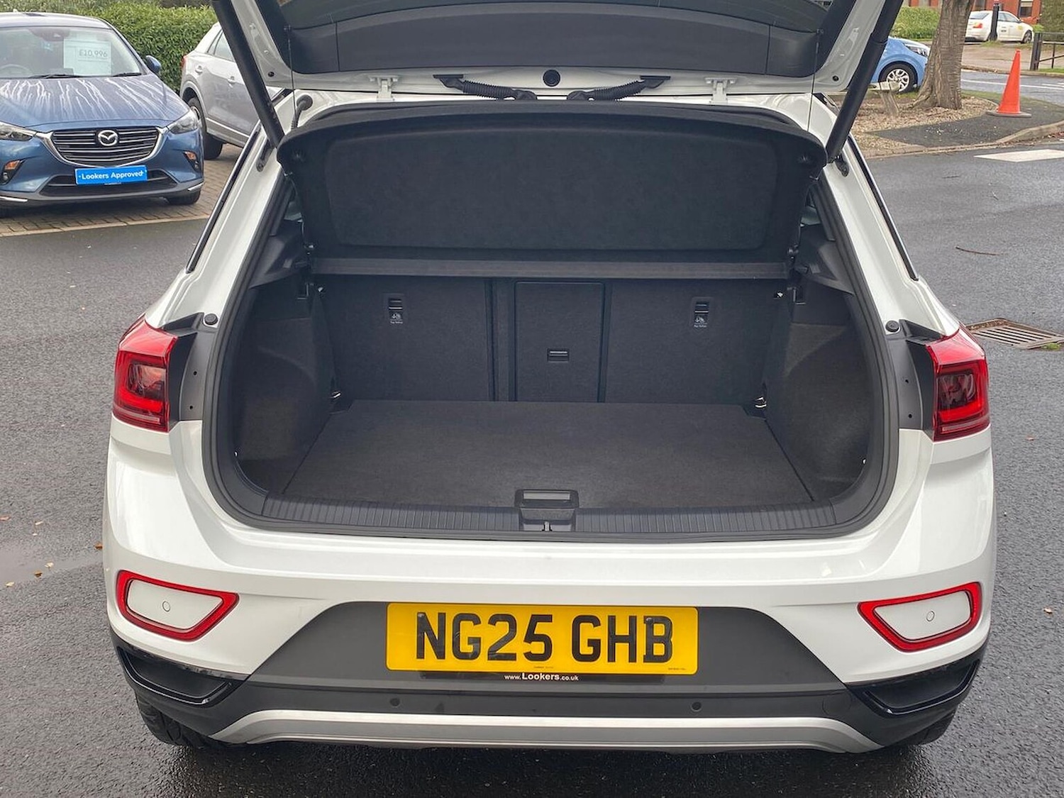 Used Volkswagen T-Roc 2025 for sale - 76571024: Photo 17