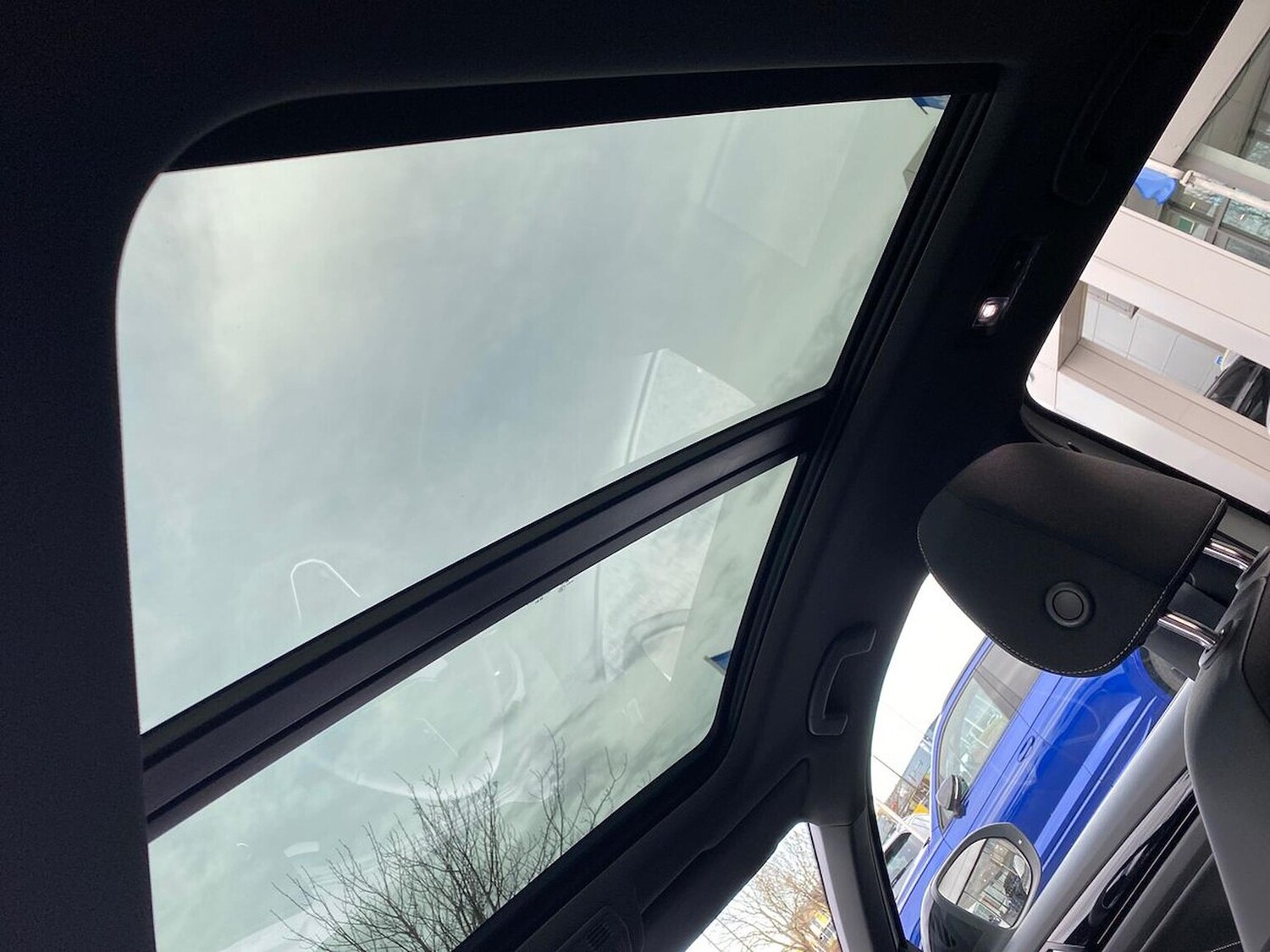 Used Volkswagen T-Roc 2025 for sale - 76571024: Photo 31