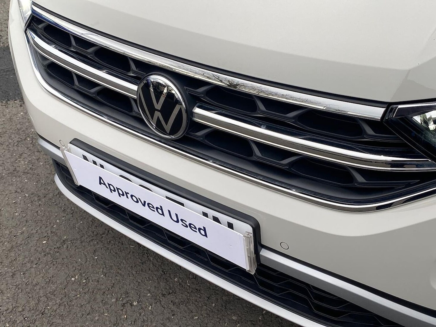 Used Volkswagen T-Roc 2023 for sale - 76536630: Photo 32