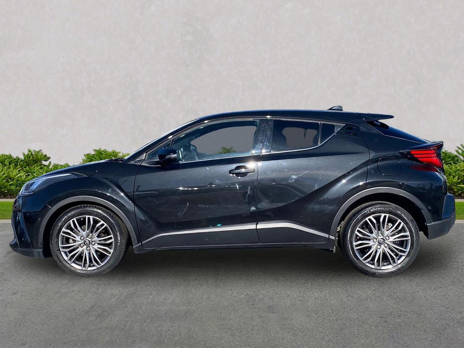 Used Toyota C-HR 2023 for sale - 78144497: Photo 19