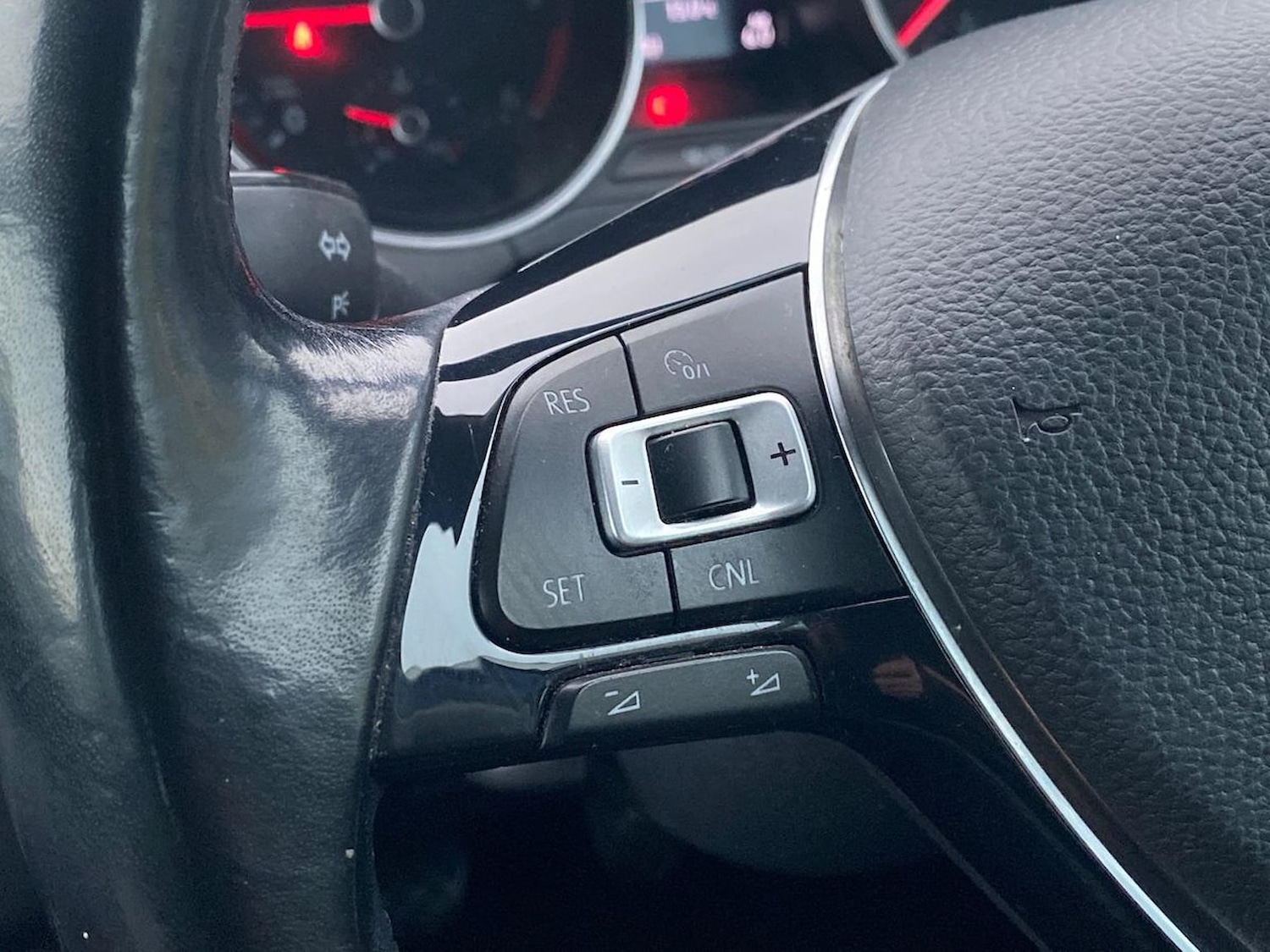 Used Volkswagen Polo 2017 for sale - 76577201: Photo 26