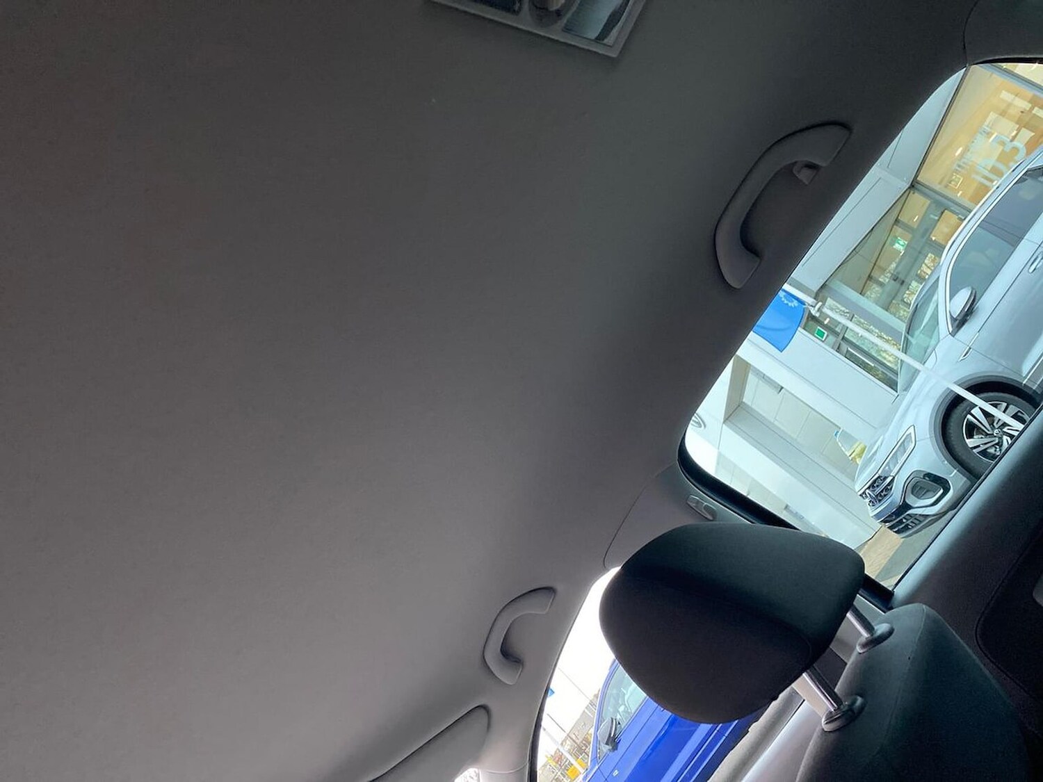 Used Volkswagen Polo 2017 for sale - 76577201: Photo 31